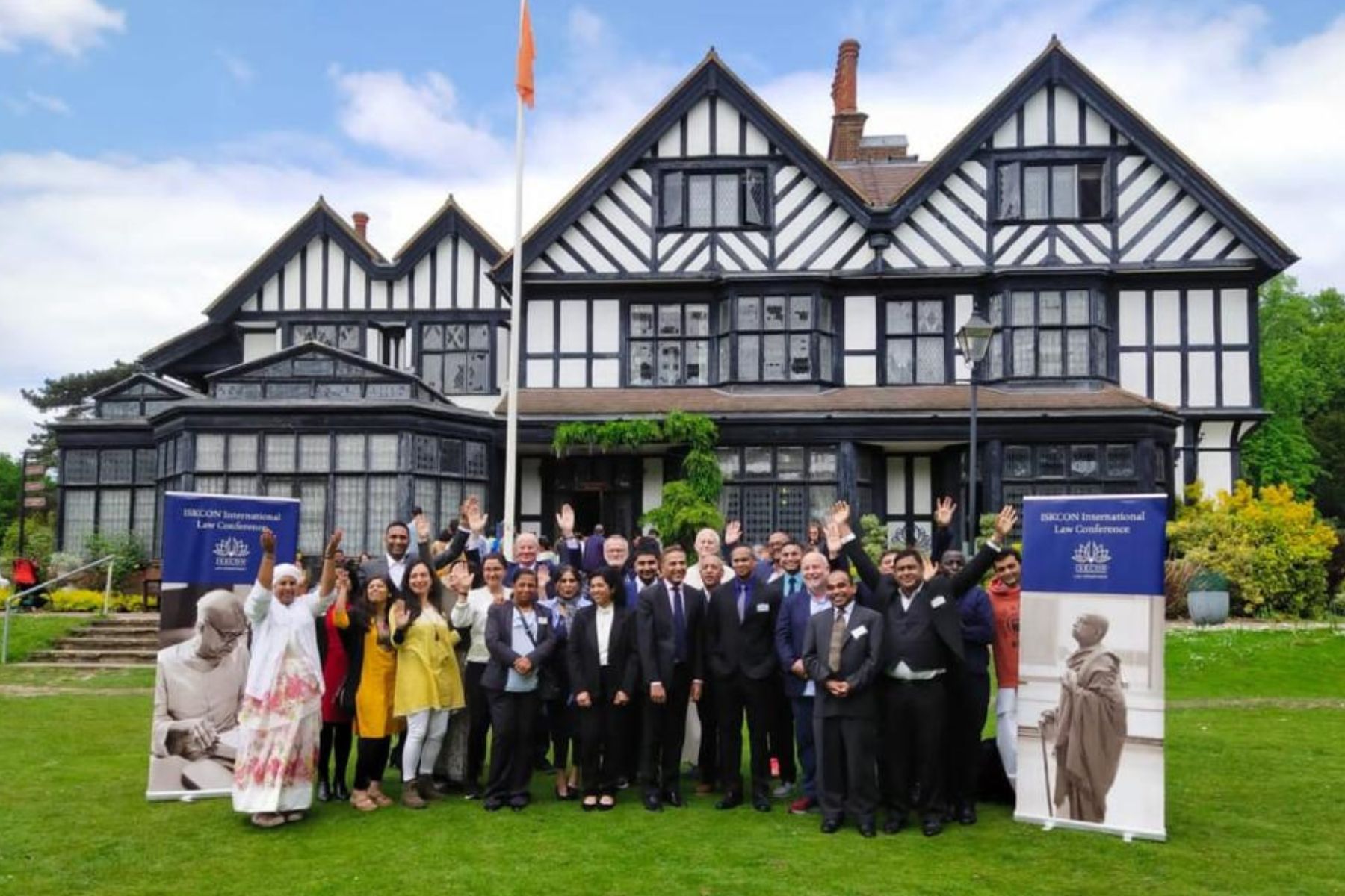 Adv. Manan Sanghai at London International Conference, at Beatles Bungalow, Wardford, London